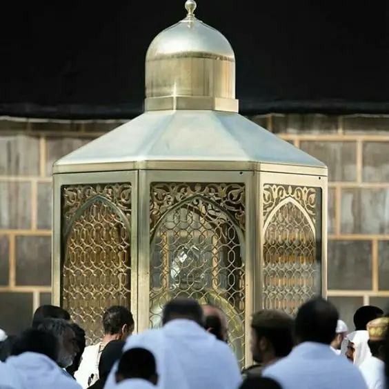 Tips Ibu Menyusui saat Menjalani Umrah