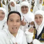 Cara Benar Memakai Kain Ihram untuk Umrah