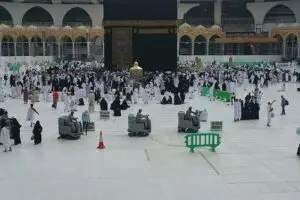 Umrah Saat Hamil: Tips Kesehatan dan Keamanan
