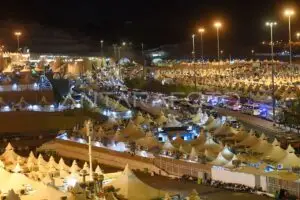 Travel Umrah Bandung: Lama Perjalanan dan Fasilitas