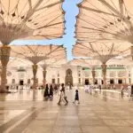 Payung Madinah: Perlindungan dan Estetika di Masjid Nabawi