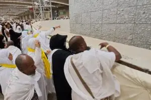 Makna dan Pahala Doa Setelah Melempar Jumrah