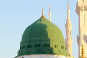 Keutamaan Umrah Sebelum Memulai Usaha