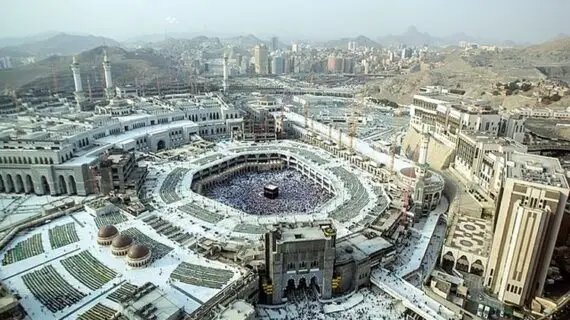 Warung Indonesia Favorit Jamaah Umroh di Mekah