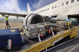 Barang Bawaan Ringan untuk Jamaah Umrah Praktis