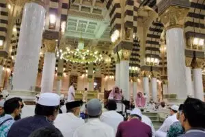 Cara Aman Memilih Travel Umrah Berkualitas