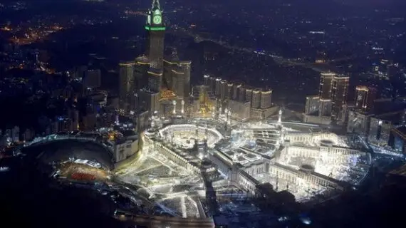 Mengapa Tower Zamzam Menjadi Pilihan Jamaah Umroh?