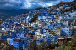 Aktivitas Seru di Kampung Biru Maroko untuk Wisatawan