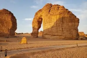 Wisata Alam Terbaru di Arab Saudi Tahun Ini